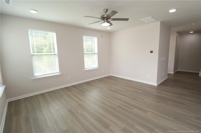 Building Photo - 104 Kineton Woods Way