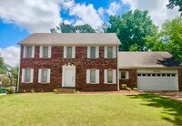 Building Photo - 2020 Allenby Rd