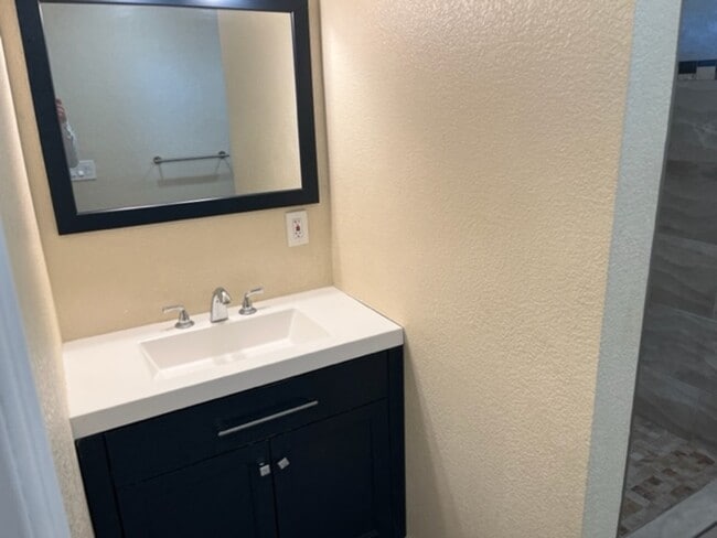 Building Photo - 16350 Clover Ave