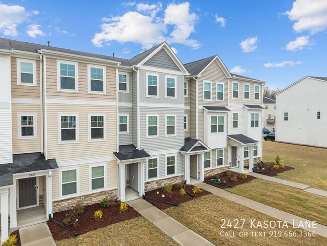 Building Photo - 2427 Kasota Ln