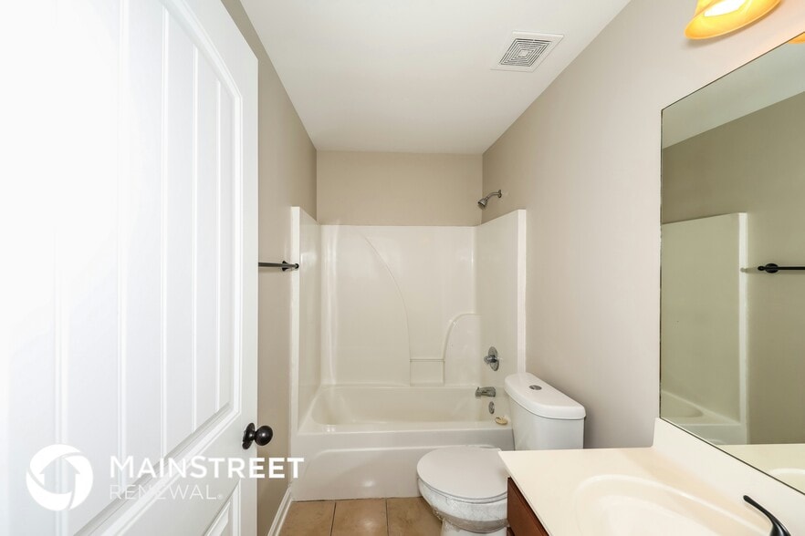 Building Photo - 725 Starlite Dr