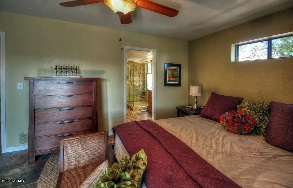 Building Photo - 15838 E Burro Dr