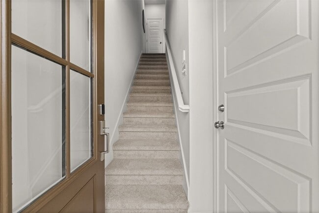 Building Photo - 1205 Harper Lndg