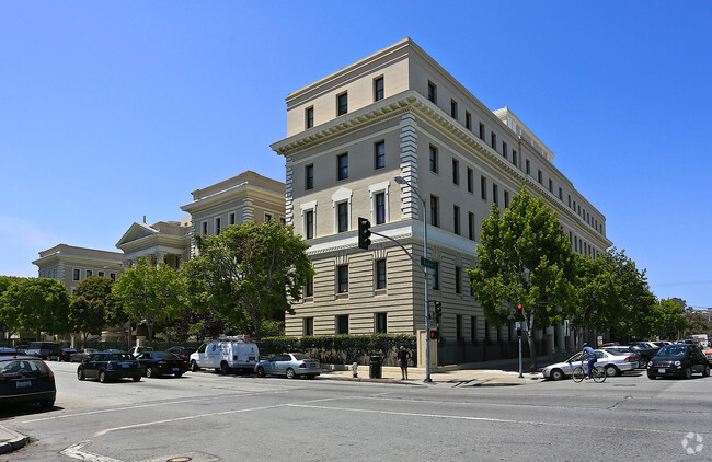 Building Photo - Mercy Family Plaza