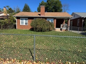 Building Photo - 342 Highland Ave