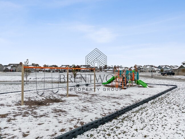 Building Photo - Bright, Open, and Beautiful —  4BR/3BA Home That Checks Every Box