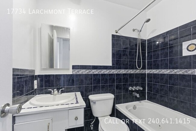 Building Photo - 17734 Larchmont Terrace