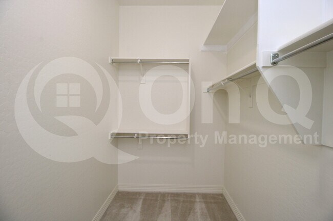 Building Photo - 1781 E Aster Pl