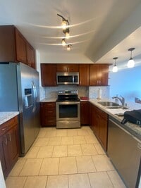 Building Photo - Makaha Valley Towers Fully Furnished. 1 Be...