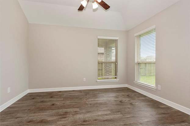 Building Photo - 9735 Stratton Ridge Dr