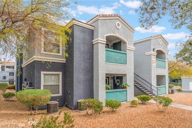 Building Photo - 6955 N Durango Dr