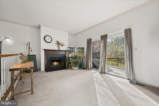 Building Photo - 20 Tenby Ct