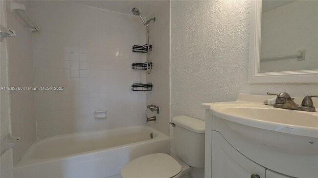 Building Photo - 8650 SW 67th Ave