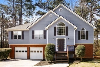 Building Photo - 2740 Owens Dr