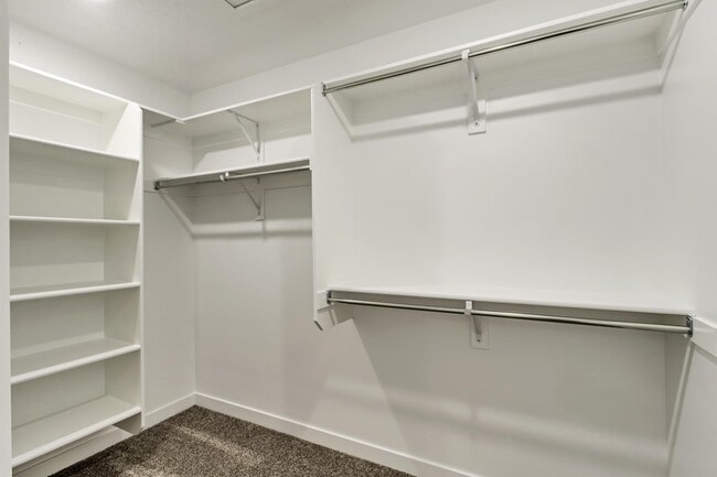 Building Photo - 869 S Brubaker Way