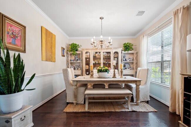 Building Photo - 24514 San Pellino Dr