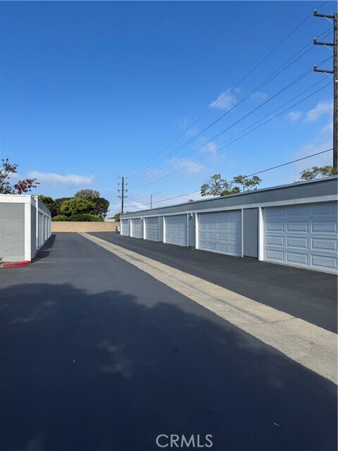 Primary Photo - 3726 Montego Dr