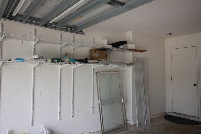 Building Photo - 116 King Arthur Ct