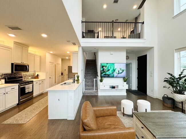 Building Photo - 1036 Switchgrass Ln