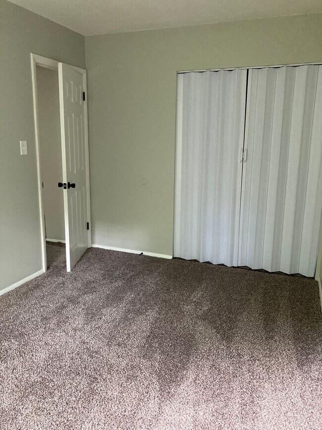 Building Photo - Spacious 3-Bedroom Townhome in Edgewood, MD – Convenient Location!