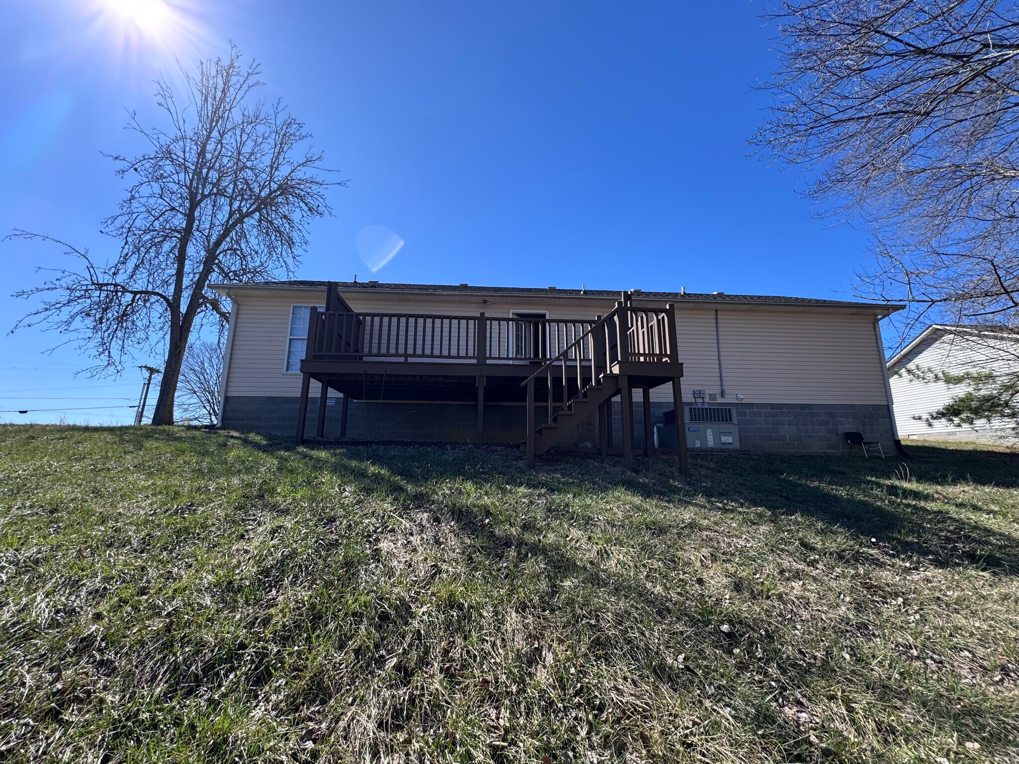 Building Photo - 45 Pippin Rd