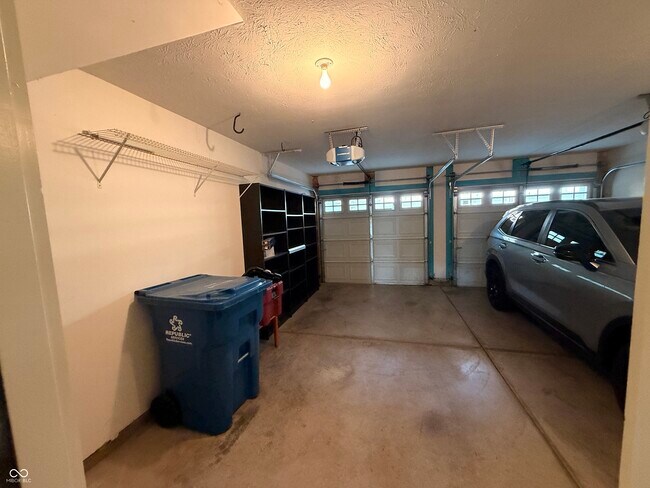 Building Photo - 11900 Kelso Dr