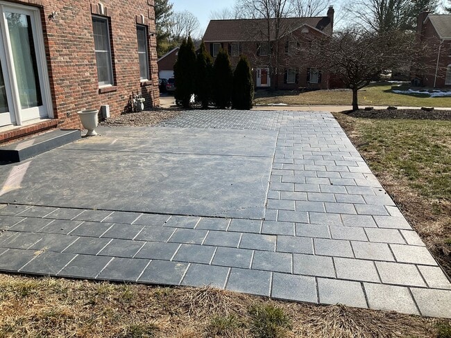 Building Photo - 2903 Lake Lorraine Cove