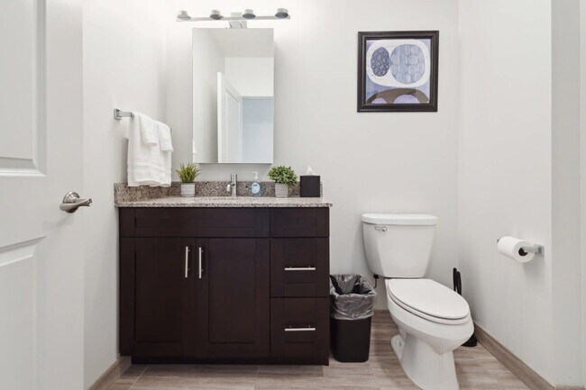 Building Photo - 111 State St