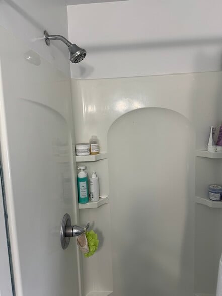 Building Photo - 3325 Stevens St