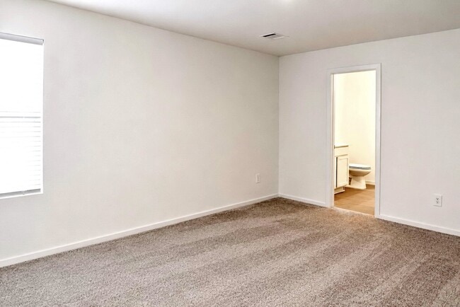 Building Photo - 14978 N Ascot Bend Cir