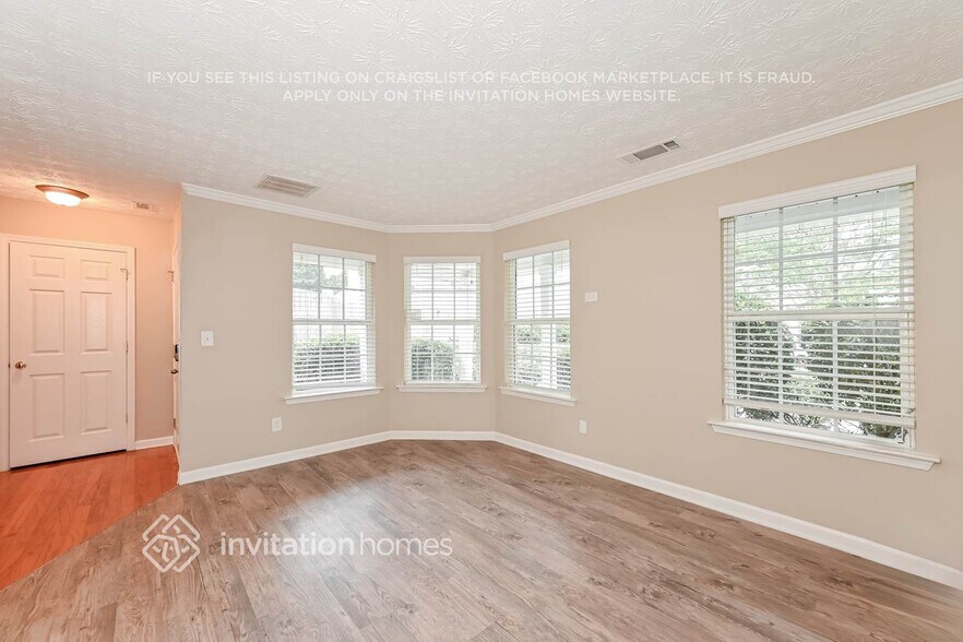 Building Photo - 1751 Sydney Mill Ct NE