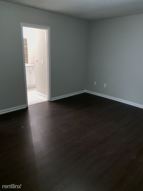 Building Photo - 2 br, 2.5 bath Condo - 50 Willowick ct
