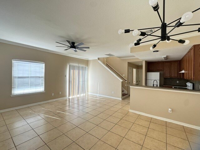 Building Photo - 3817 Shire Valley Dr