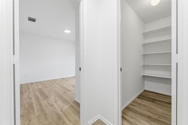 Building Photo - 4516 Felicity Ln