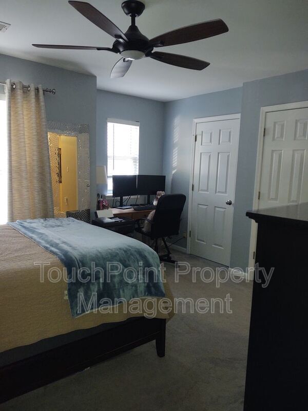 Building Photo - 3043 Uxbridge Woods Ct