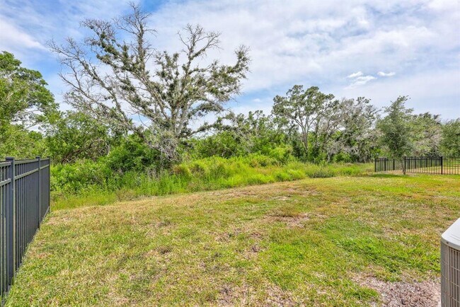 Building Photo - 17032 Harvest Moon Way