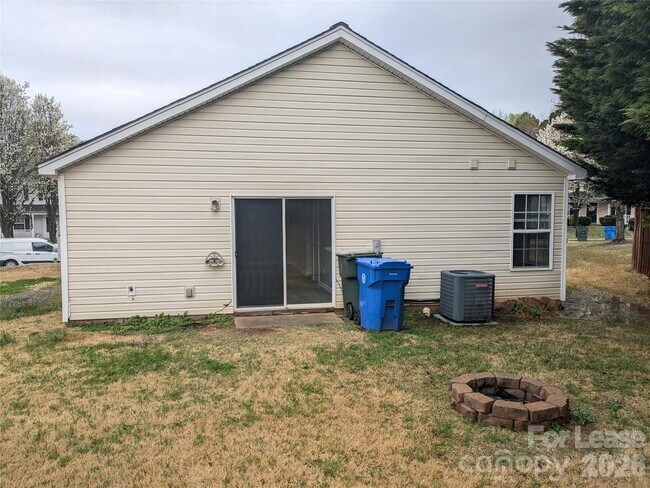 Building Photo - 187 Brantley Pl Dr