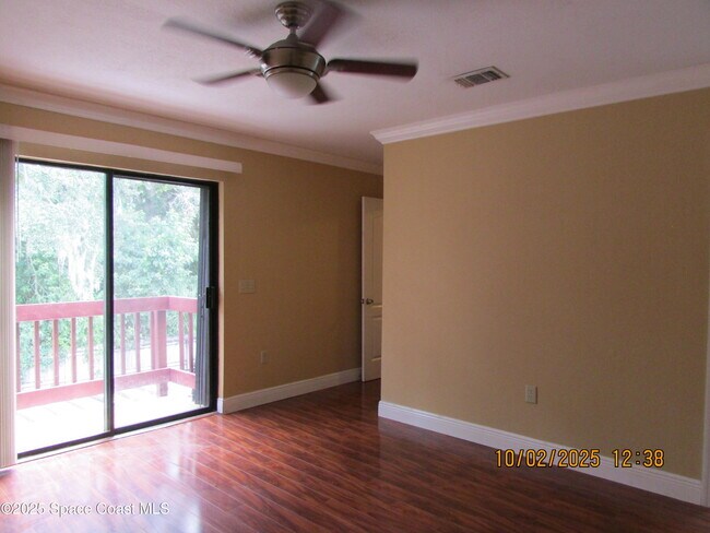 Building Photo - 49 Piney Branch Way