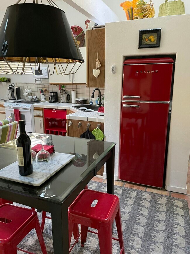 Building Photo - 15560 Weather Rock Way