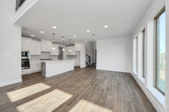 Building Photo - 11430 Bush Clover Dr