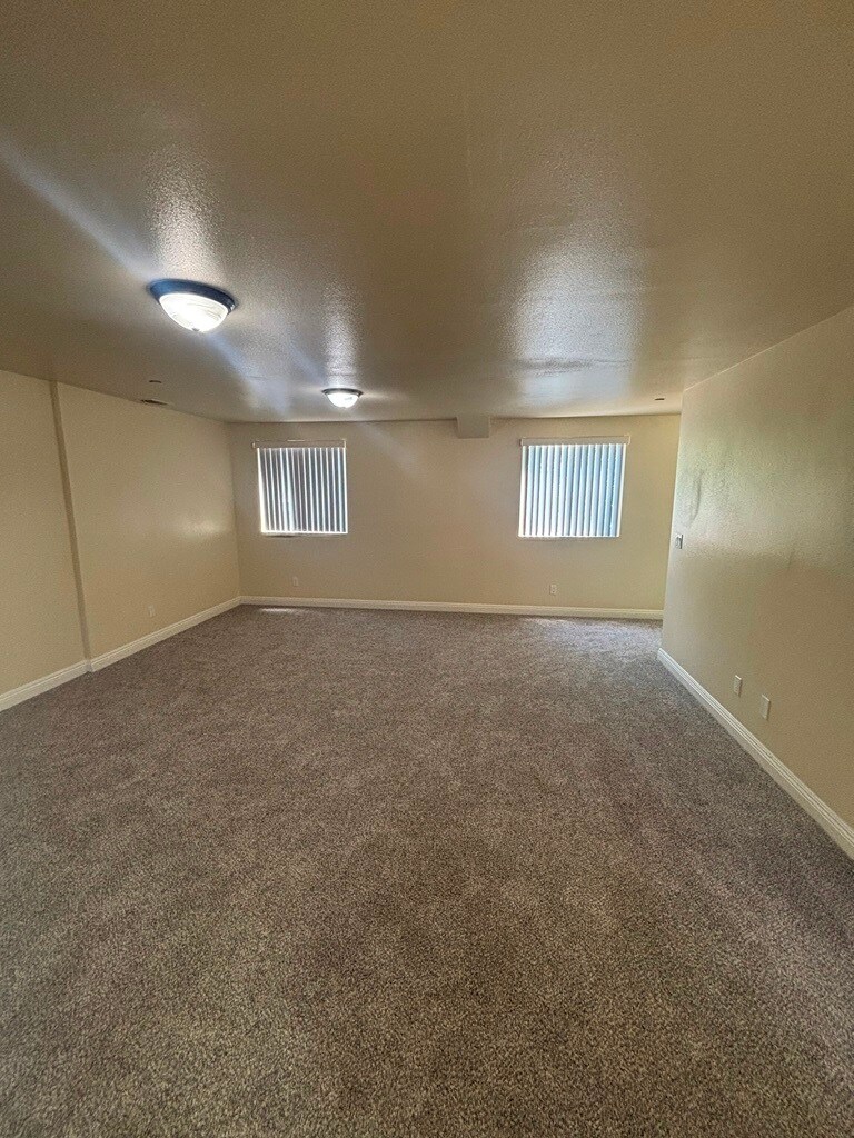 Building Photo - 4520 Cimarron St