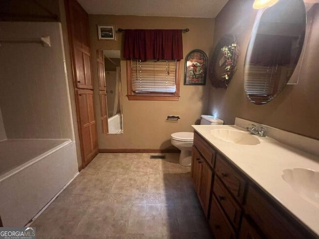 Building Photo - 3582 Thompson Bend