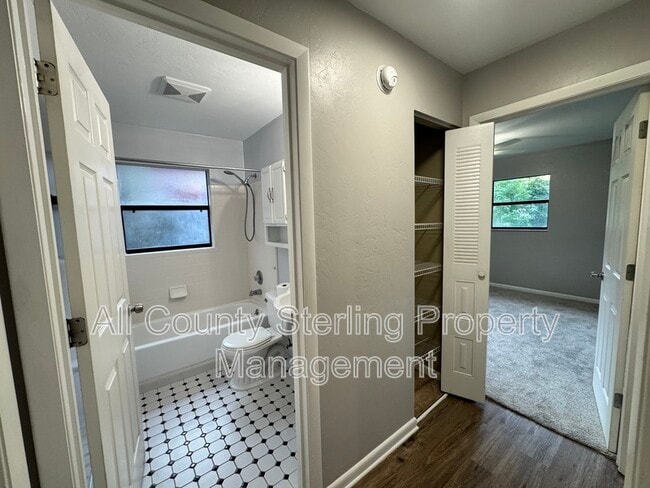 Building Photo - 7320 NW 21 Way