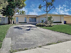 Building Photo - 9558 NW 19th Pl
