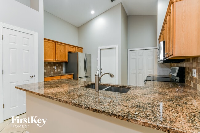 Building Photo - 2510 Runyon Cir