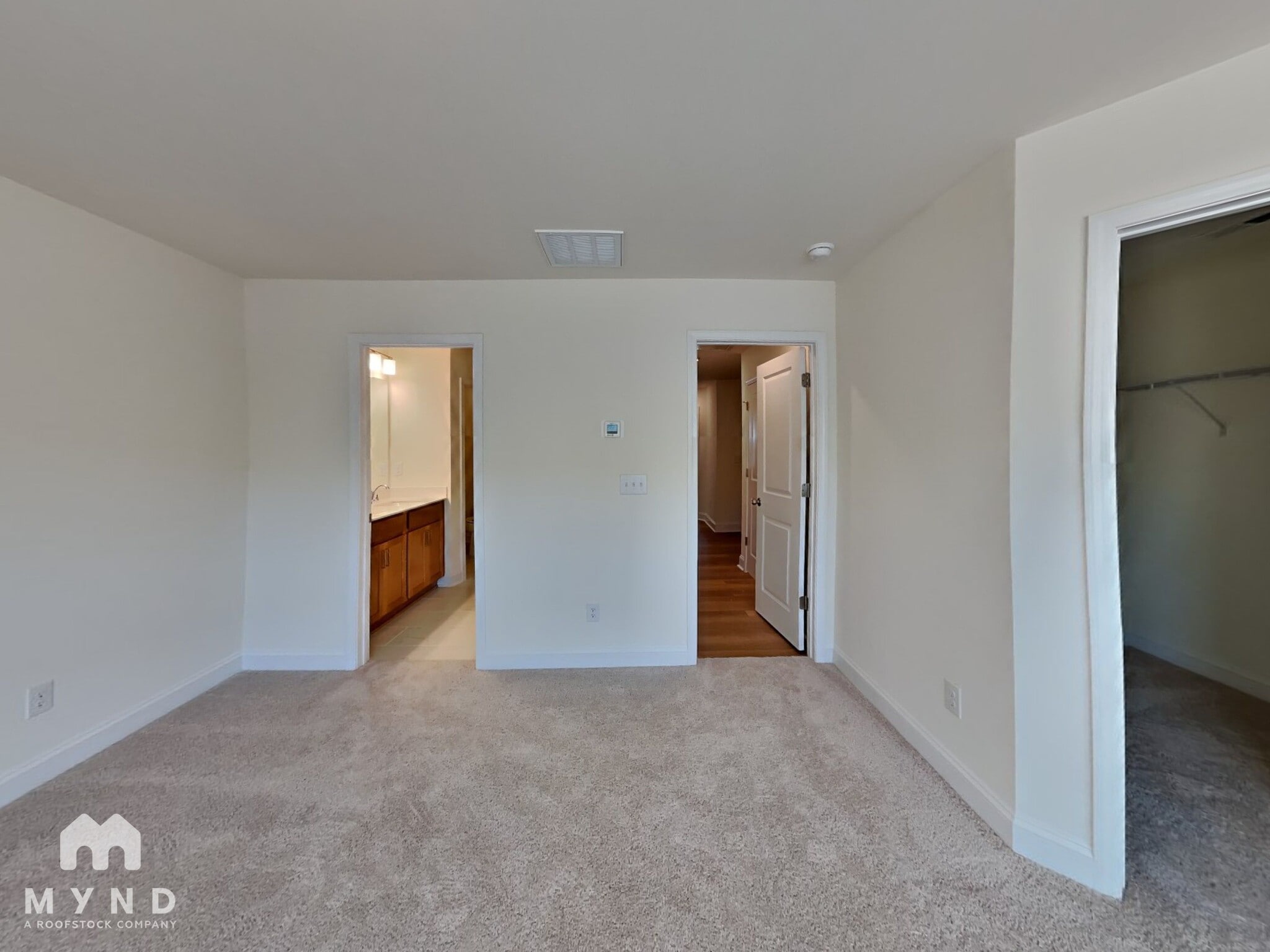 Building Photo - 1546 Cedar Tree Dr