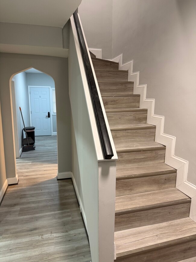 Building Photo - 3831 Derby Manor Dr