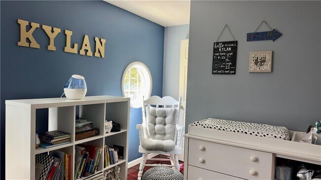 Building Photo - 4603 Villa Chase Dr NE