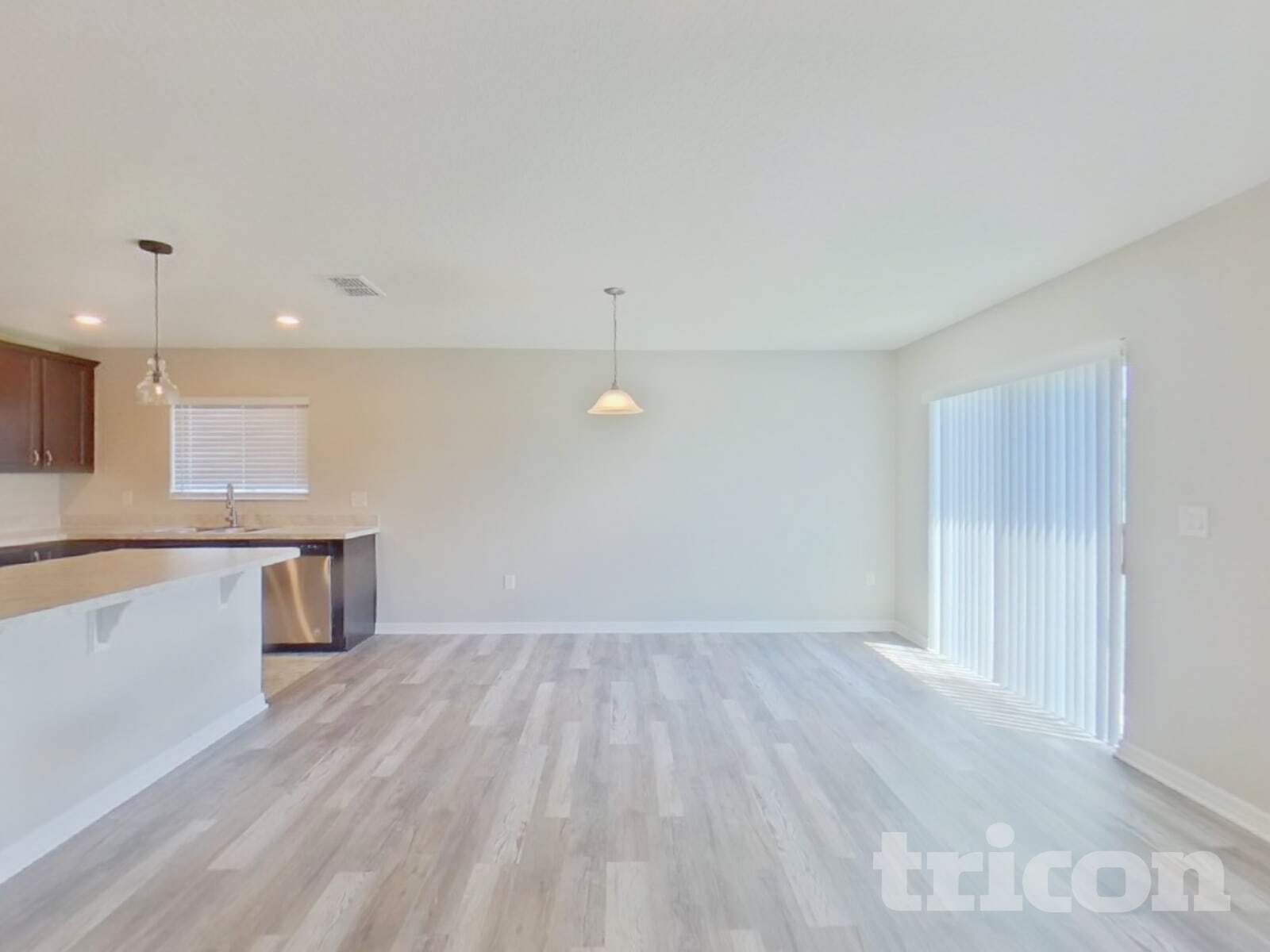 Building Photo - 2244 Gladiolus Ln