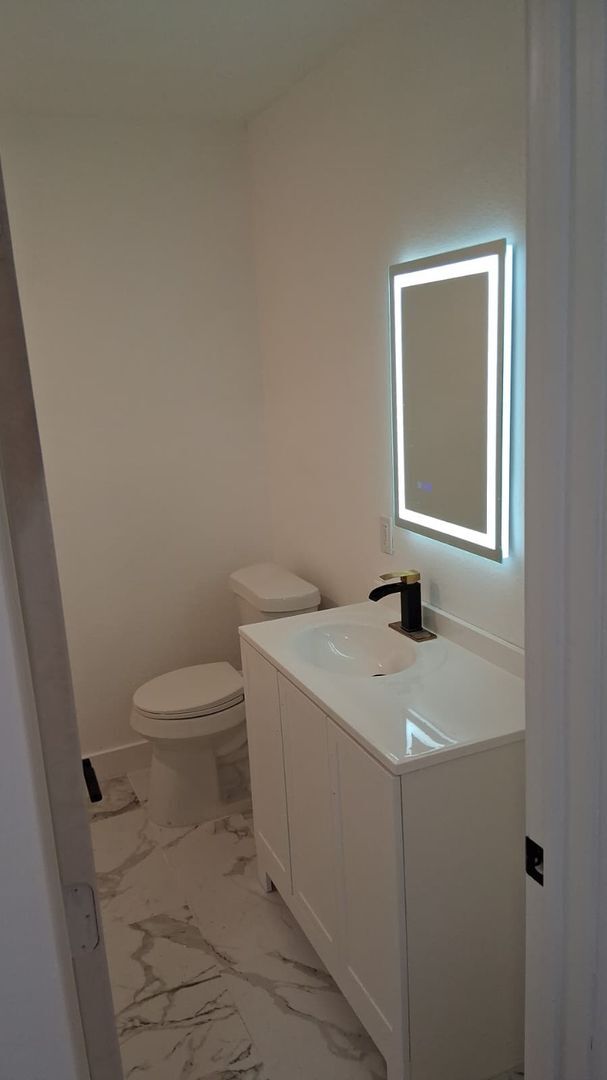 Building Photo - BEAUTIFUL HOME IN HOUSTON. MOVE IN READY!.